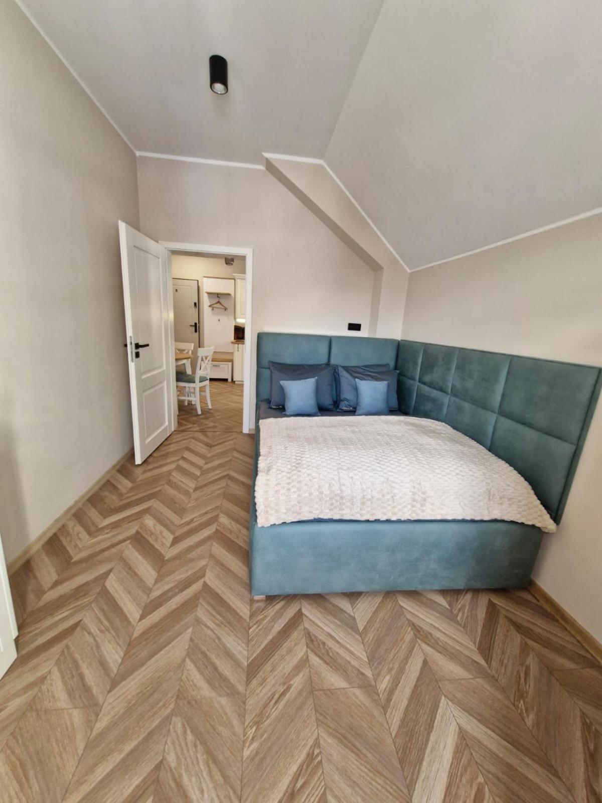 Residence Zielono Mi シクラルスカ・ポレンバ エクステリア 写真