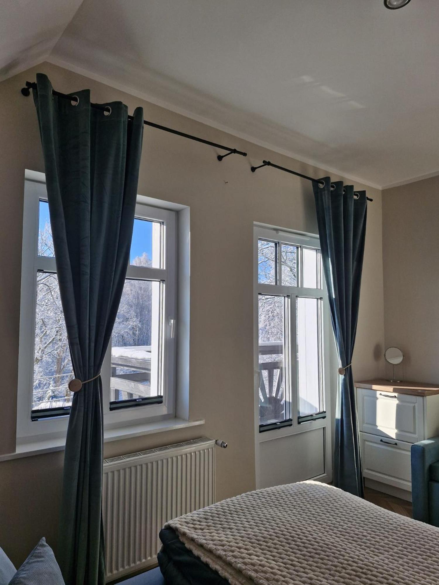 Residence Zielono Mi シクラルスカ・ポレンバ エクステリア 写真
