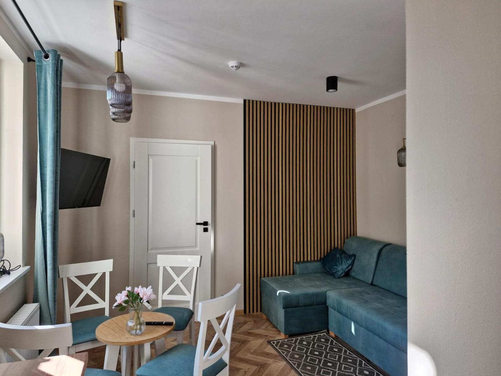 Residence Zielono Mi シクラルスカ・ポレンバ エクステリア 写真